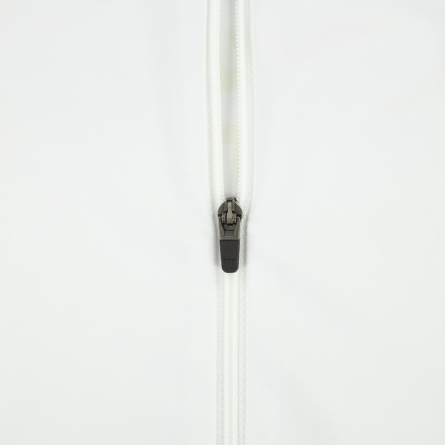 main_image-08