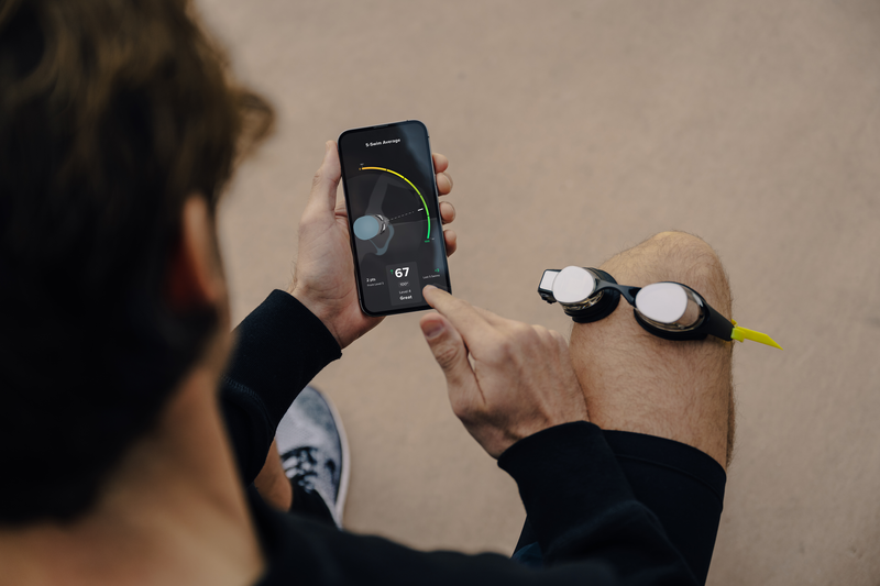 FORM Smart Swim 2 Goggles
